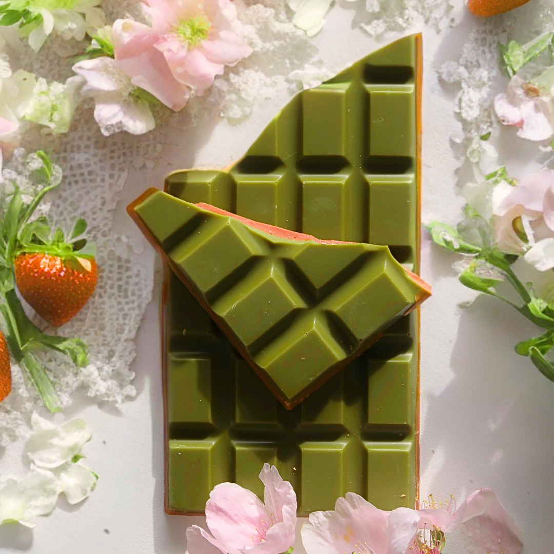 Strawberry Jasmine Chocolate bar - Made with real tea and Dark Chocolate