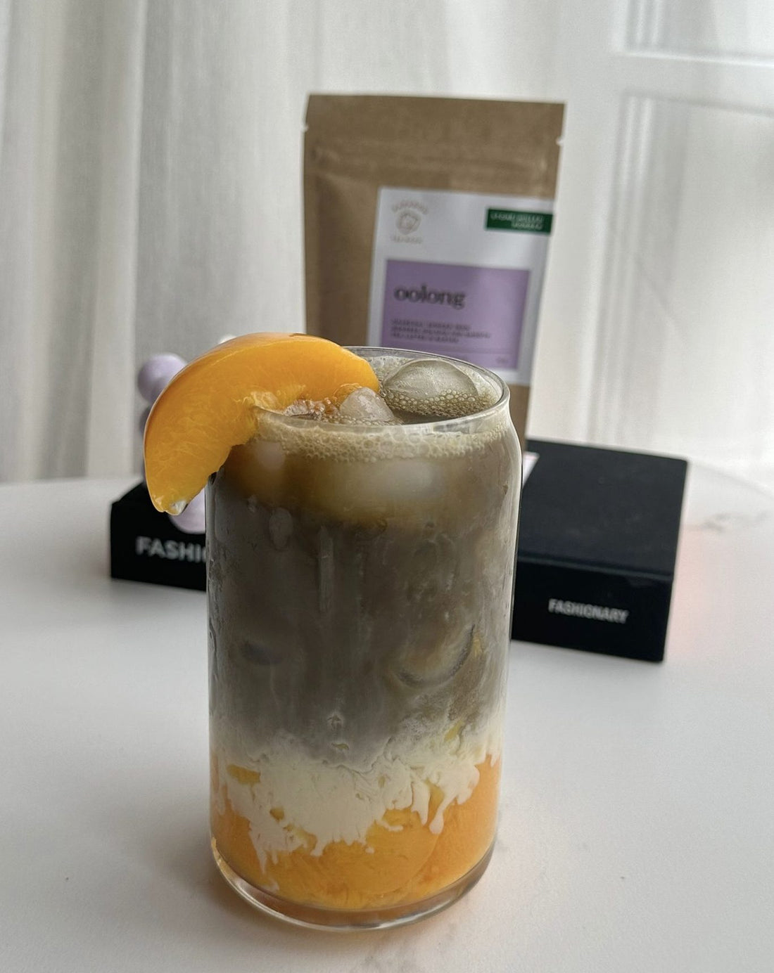 Juicy Iced Peach Oolong Latte